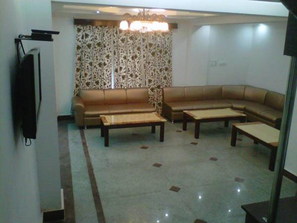 Hotel Grand Jigar Srīnagar المظهر الخارجي الصورة